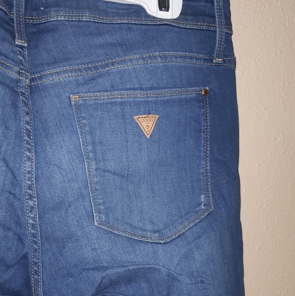 Guess "Power Stretch" Skinny - Picture 4 of 10